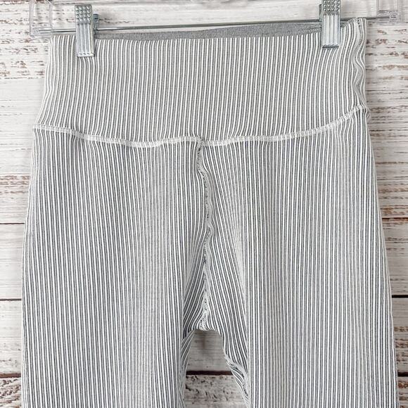 Good American Seamless Core Power Legging Black White, EUC, Size Large XL - Picture 4 of 10